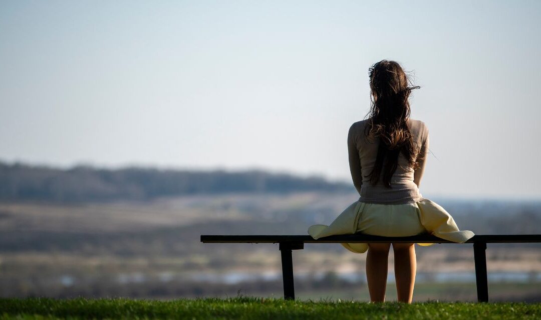 How Childhood Trauma May Affect Relationships